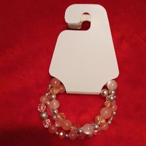 Chic Pink and Silver Beaded Bracelet. Stretchable.